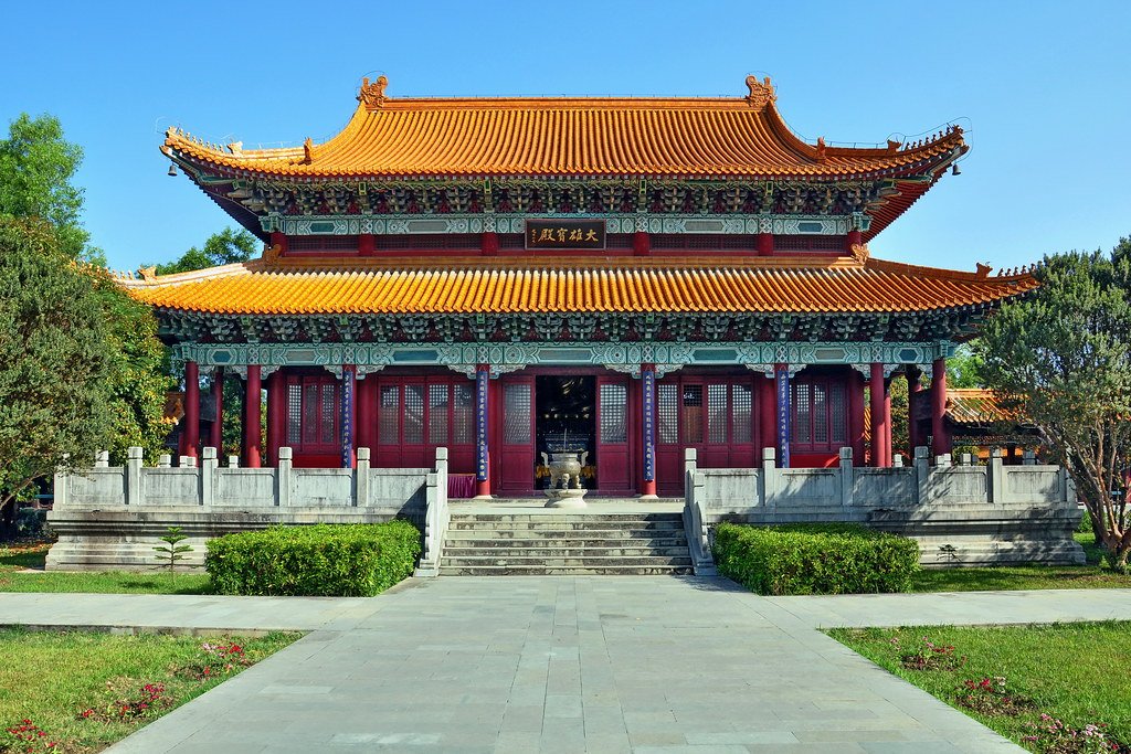 chinese temple lumbini